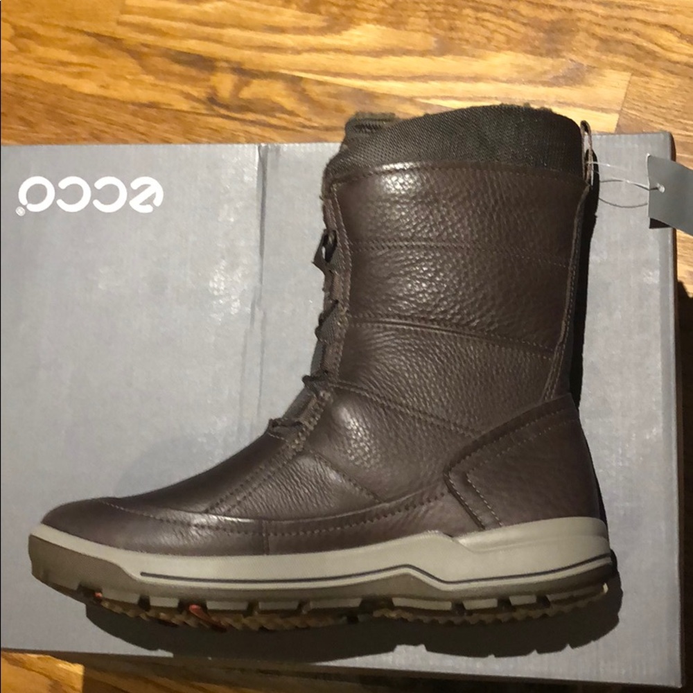 Ecco boots 🥾 coffee brand new in box